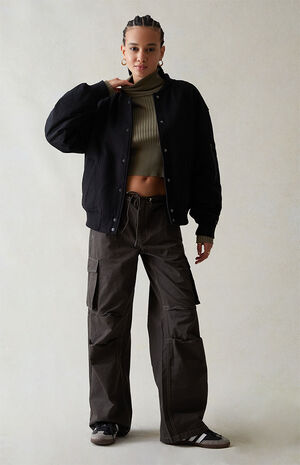 Green Low Rise Drawstring Utility Cargo Pants image number 2