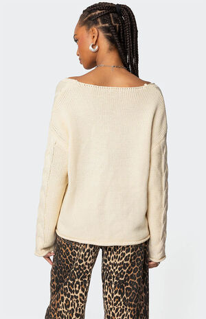 Inga Oversized Cable Knit Sweater image number 5