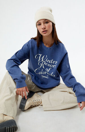 Winter Resort Of Colorado Crew Neck Sweatshirt image number 1