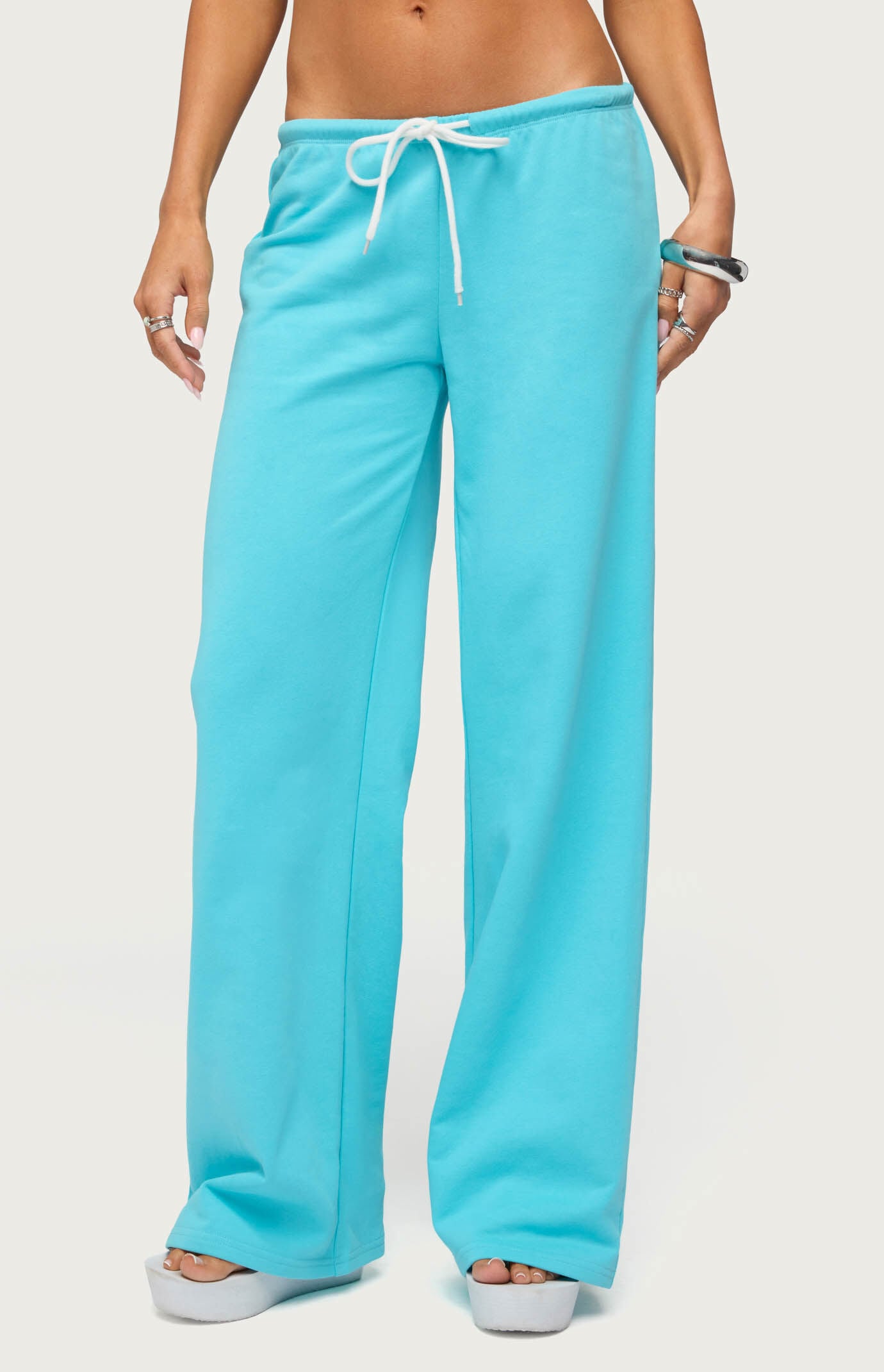 Edikted Callista Straight Leg Sweatpants