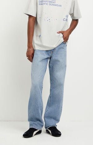 Logan Relaxed Straight Jeans Light Blue image number 2