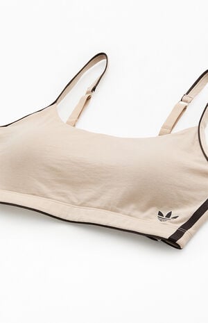 Active Scoop Sports Bra image number 3
