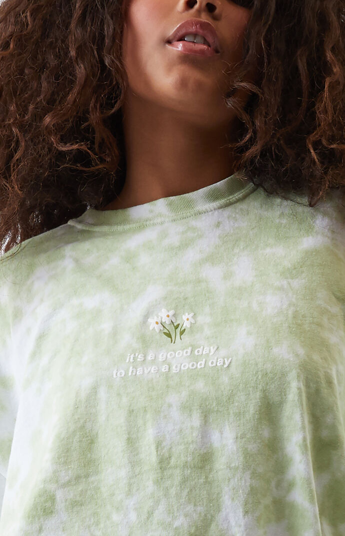Tie-Dyed Good Day Daisies Long Sleeve T-Shirt