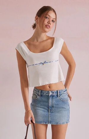 Emmylou T-Shirt image number 1