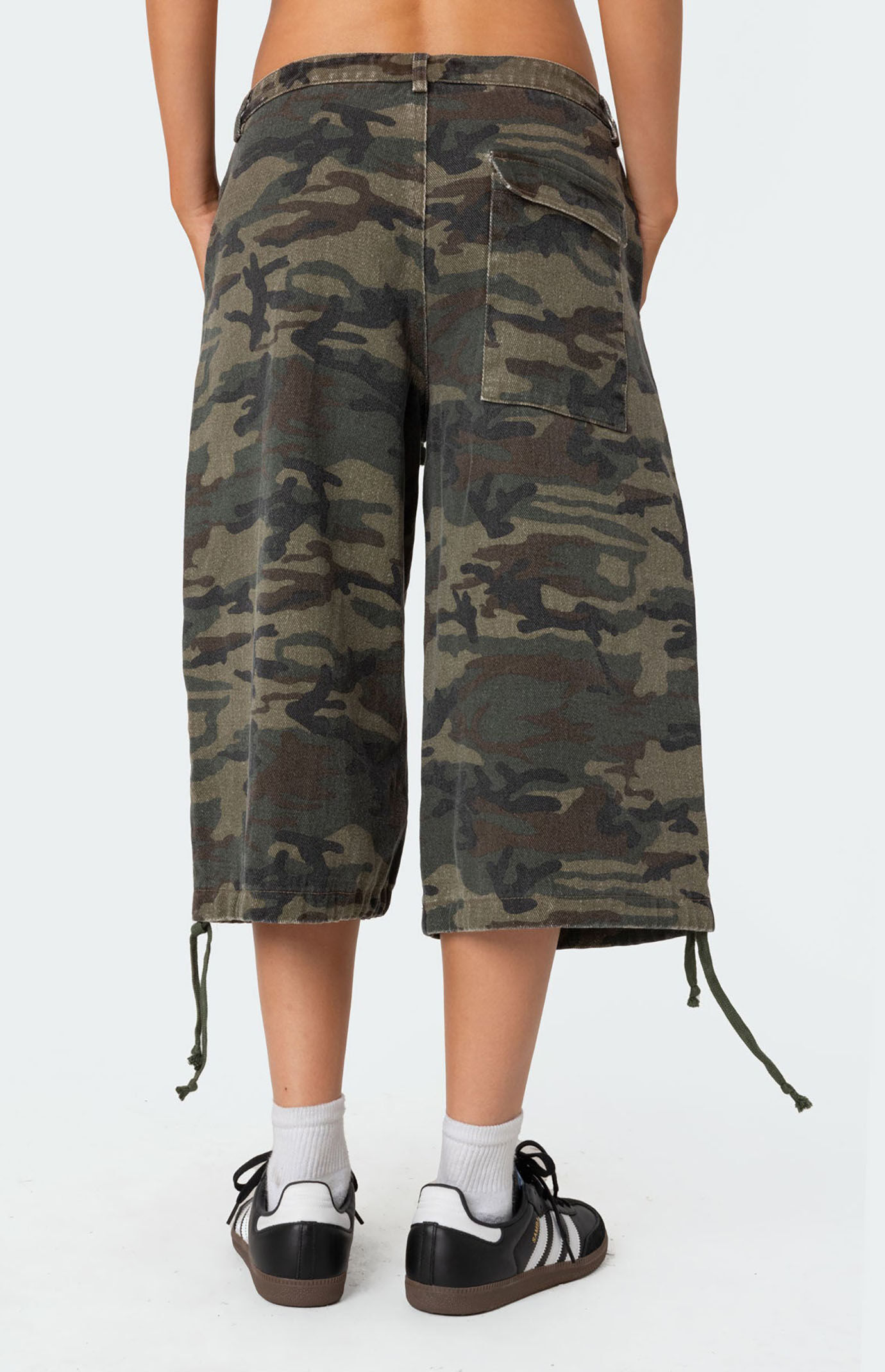【DISCERNMENT】Module Daily Cargo Bermuda Pants Edikted Camo Cargo Bermuda Shorts | PacSun