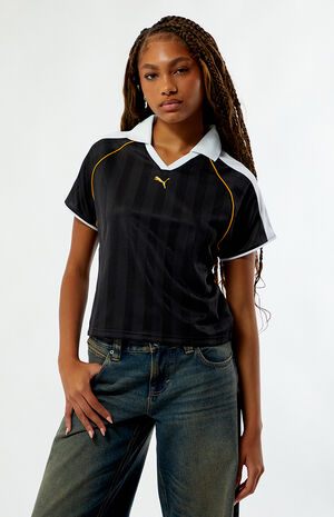 T7 Cropped Football Jersey image number 3