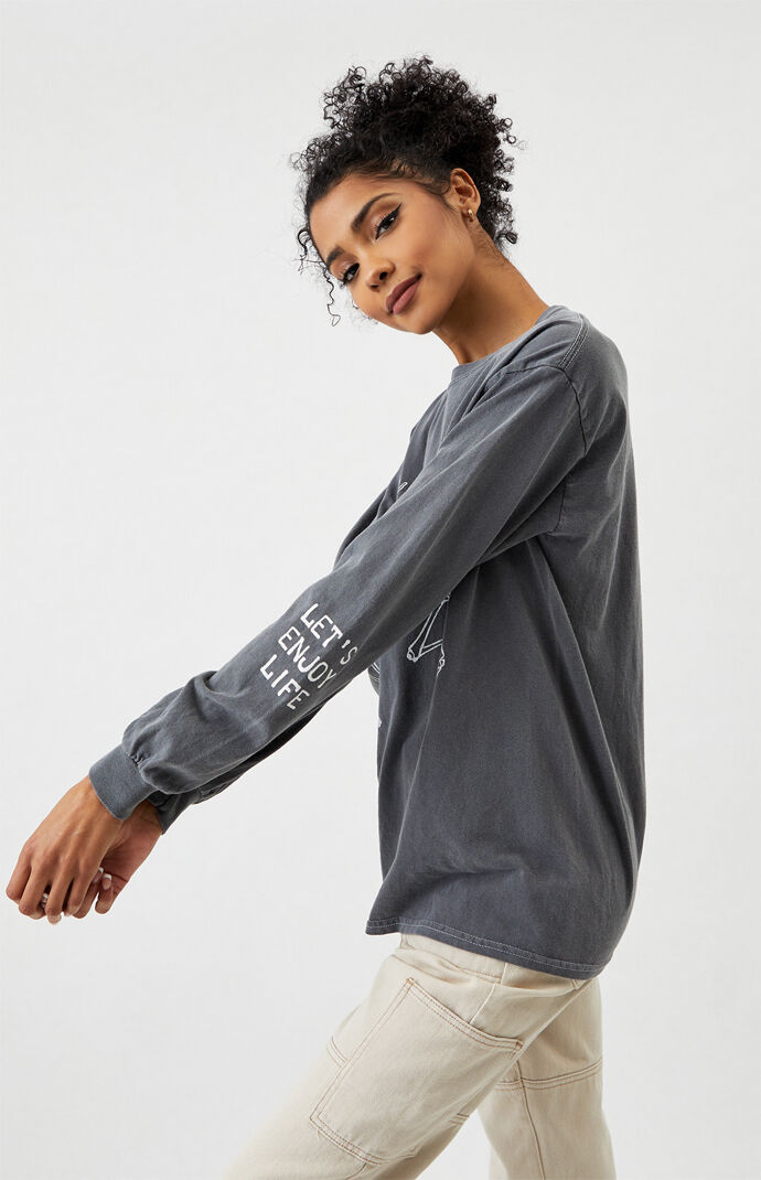 Dancing Skeleton Long Sleeve T-Shirt