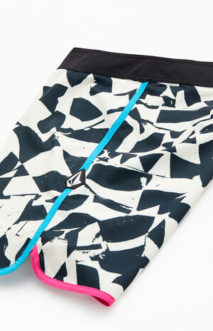 Lido Print Scallop Mod-Tech 8.5" Boardshorts image number 3