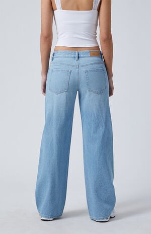 Casey Low Rise Baggy Jeans Pale Light Indigo image number 3