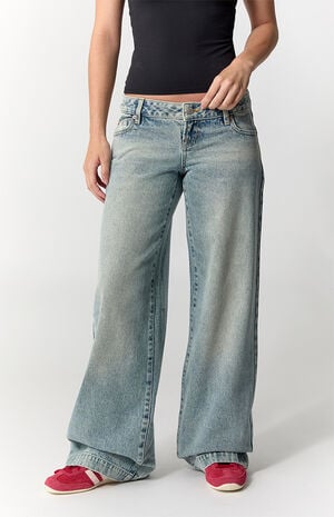 Kaia Ultimate Low Rise Baggy Jeans Light Blue Acid Wash image number 2