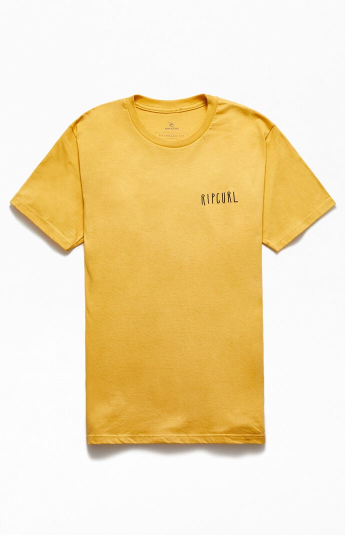 Layback Premium Short Sleeve T-Shirt