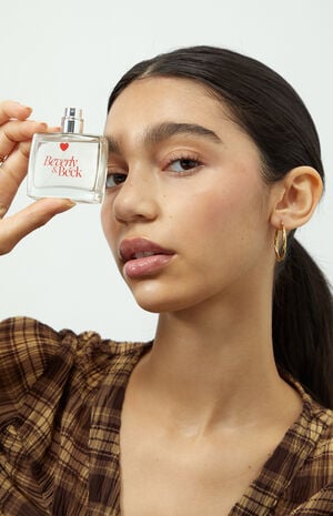 Perfume image number 3