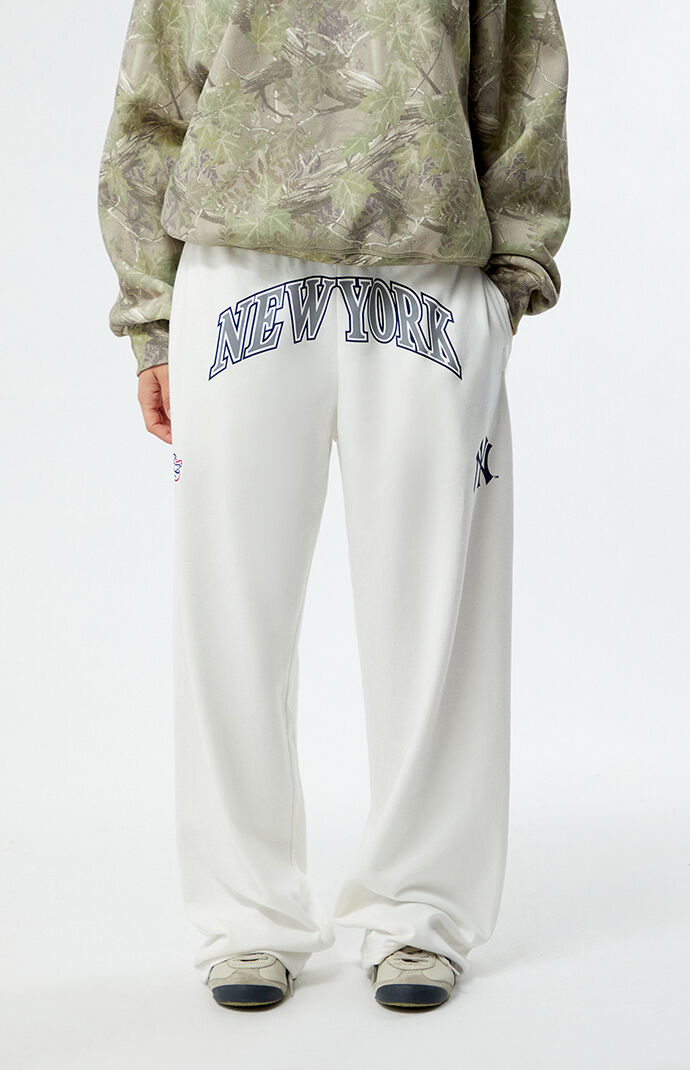 【MUCENT】 SIGNATURE ARC BACK LOGO SWEAT PANTS UNISEX MUCENT】 SIGNATURE ARC BACK LOGO SWEAT PANTS UNISEX