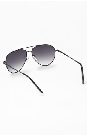 Black Flat Lens Aviator Sunglasses image number 4