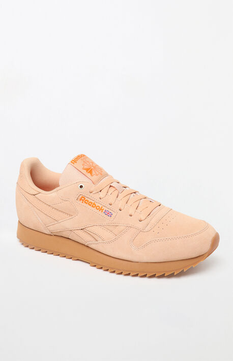 reebok tan shoes