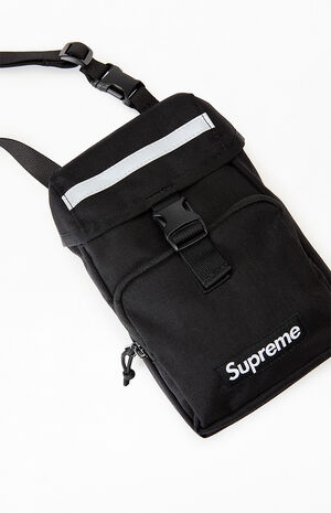 Black Camera Crossbody Bag image number 3