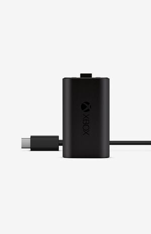 Xbox One Play & Charge Kit image number 1