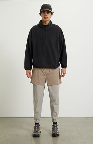 Black Half Zip Oversized Pullover Sweatshirt image number 5