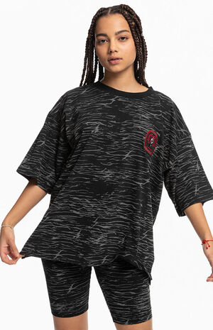 x Stranger Things Organic Lovers Lake T-Shirt image number 1