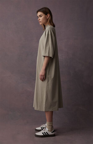 Women's Seal 3/4 Sleeve T-Shirt Dress image number 3