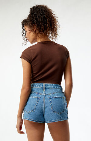 Sculpting Notched T-Shirt image number 3