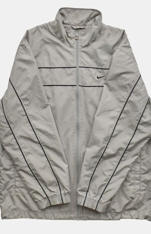 2000s Gray Nike Jacket image number 2