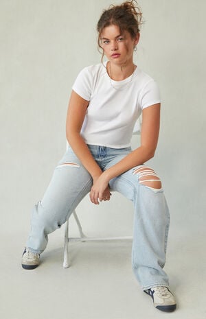 Jordyn Low Rise Straight Leg Jeans Ripped Light Indigo image number 2