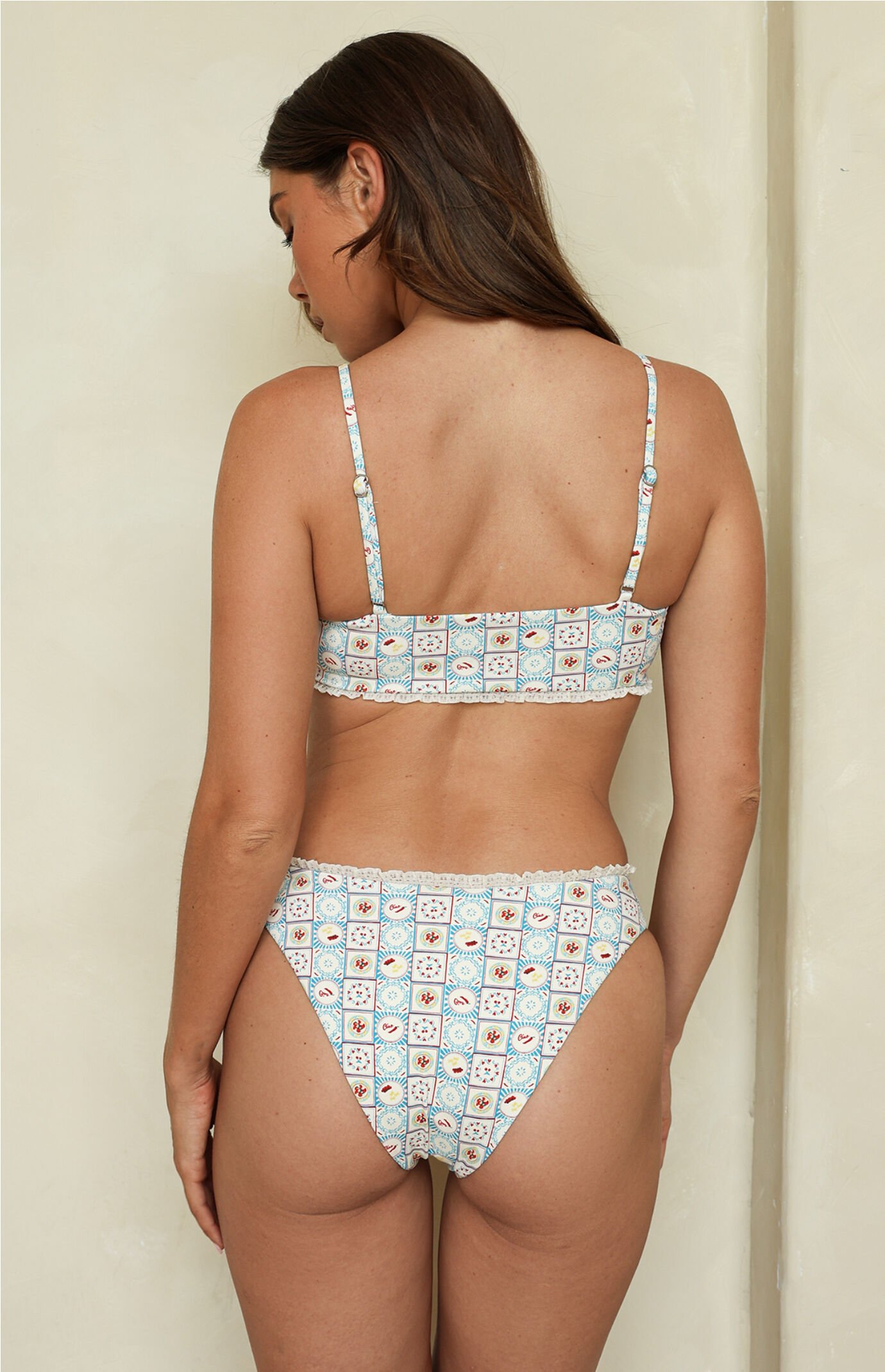 Dippin' Daisy's Bruno Scoop Neck Bralette Bikini Top