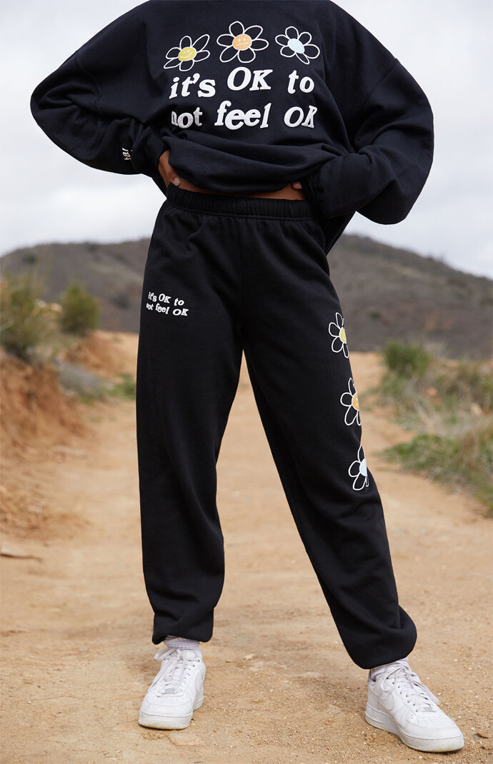 It's OK Daisies Sweatpants