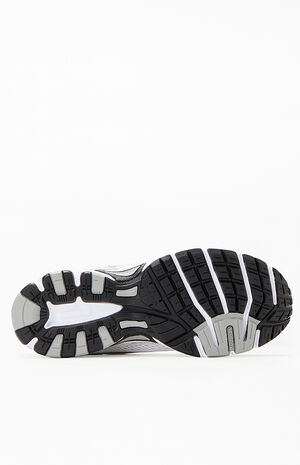 White & Silver Grid Ride Millennium Shoes image number 4