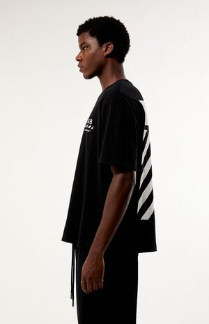 Diagonal Oversized T-Shirt image number 3
