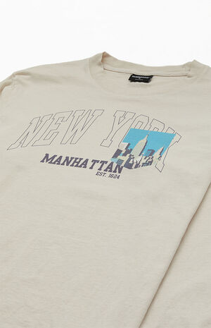 New York Long Sleeve T-Shirt image number 2