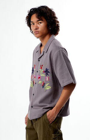 Floral Embroidery Oversized Resort Camp Shirt image number 3