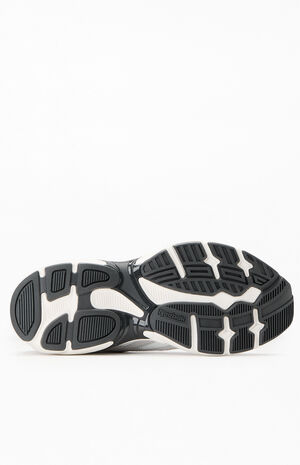 Gray Premier Road Plus VI Sneakers image number 4