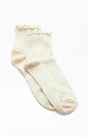 Shortie Ruffle Socks image number 2