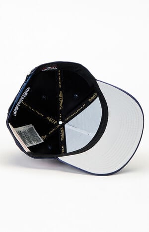 Yankees City Lights Satin Snapback Hat image number 5