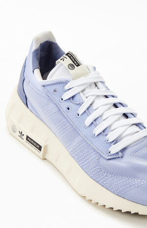 Women's Eco Violet Geodiver Sneakers Women's Eco Violet Geodiver Sneakers image number null