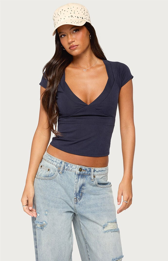 Edikted Docie V-Neck Top