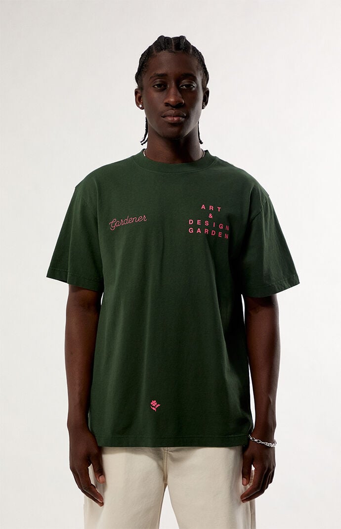 GARDENS & SEEDS Art & Design Gardener T-Shirt