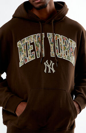 NY Yankees Floral Embroidered Hoodie image number 2