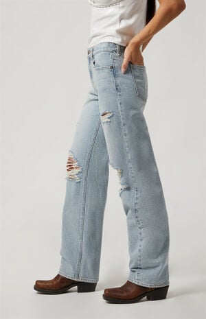 Jordyn Low Rise Straight Leg Jeans Ripped Knee Light Indigo image number 3