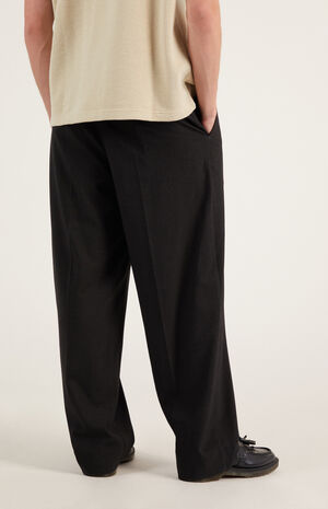 Gray Pleated Baggy Trousers image number 5