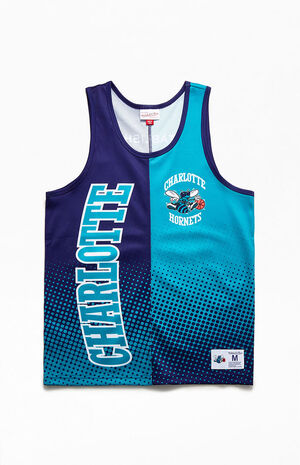 Enfermedad Tiranía Mira Mitchell & Ness H&A Charlotte Hornets Jersey | PacSun