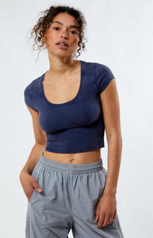 Courtyard Scoop T-Shirt image number 1