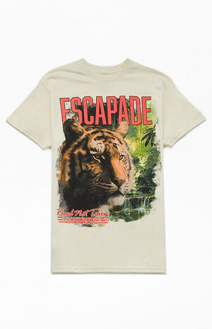 Escapade T-Shirt image number 1