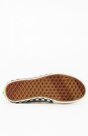 Kids Tan Glow-In-The-Dark Old Skool Shoes image number 4