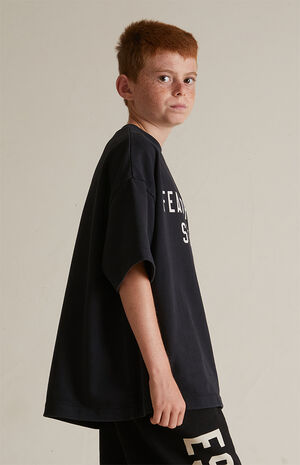 Kids Black Heavy T-Shirt image number 3