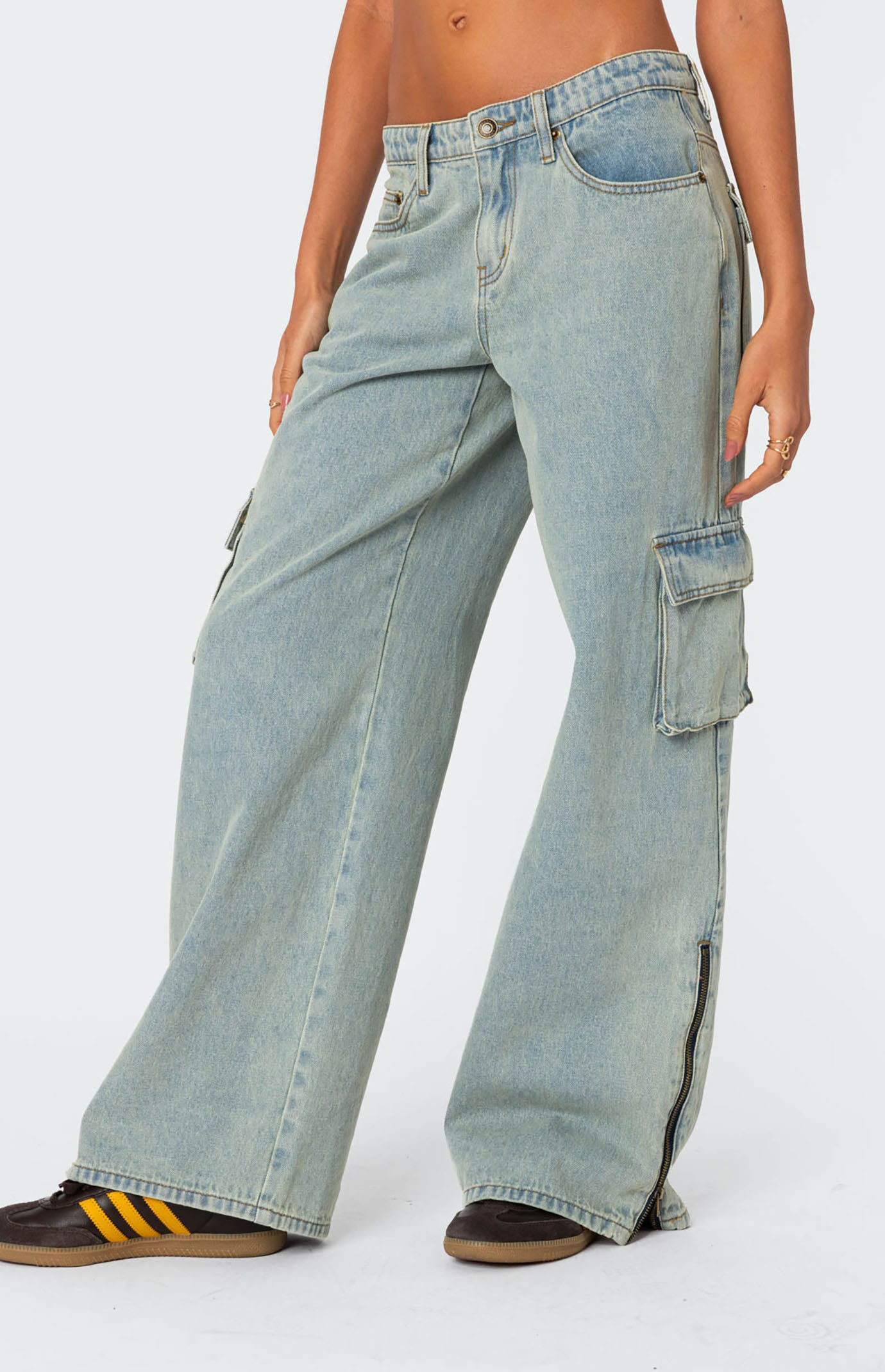 Edikted Andi Low Rise Cargo Jeans
