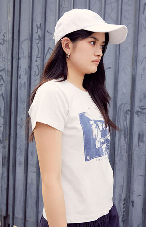 New York Sound Of Money T-Shirt image number 3