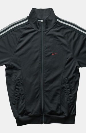 2000s Nike Black Jacket image number 3